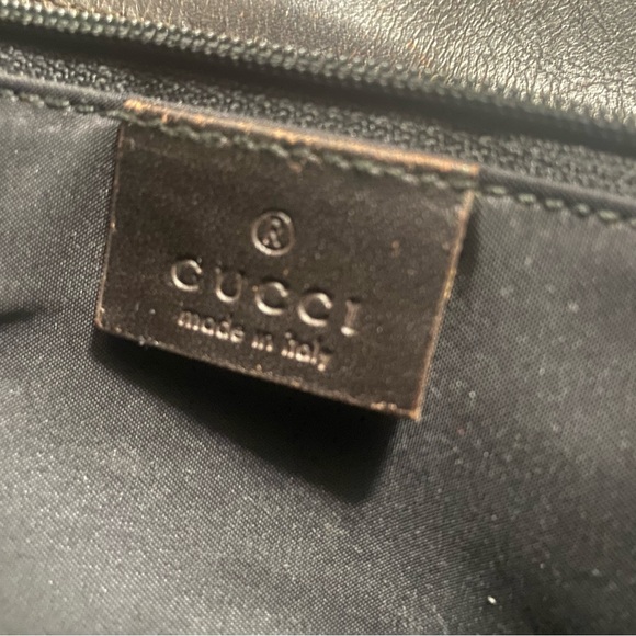 Vintage GUCCI purse. Y2k, authentic Gucci bag in great condition! - Picture 3 of 7